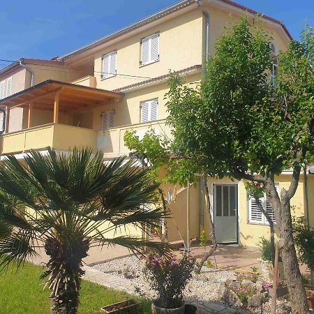 Apartments And Rooms Markovski Palit Exterior foto