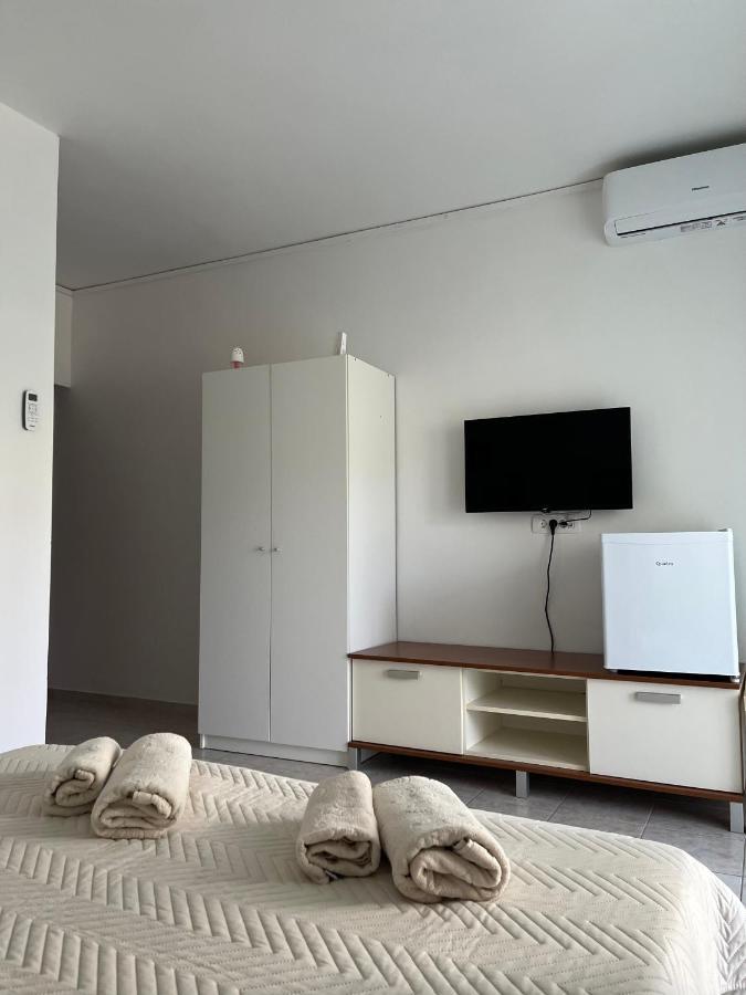 Apartments And Rooms Markovski Palit Exterior foto