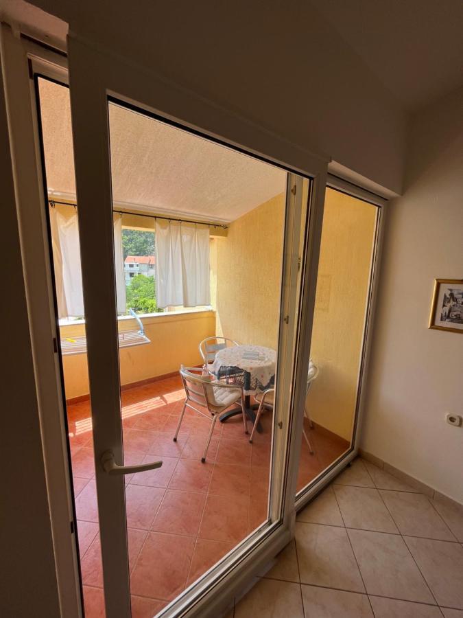 Apartments And Rooms Markovski Palit Exterior foto