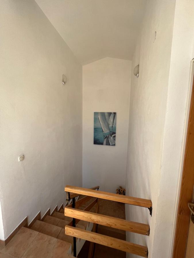 Apartments And Rooms Markovski Palit Exterior foto