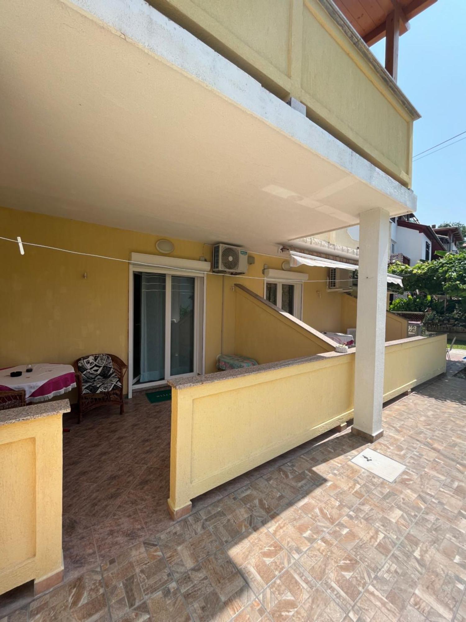 Apartments And Rooms Markovski Palit Exterior foto